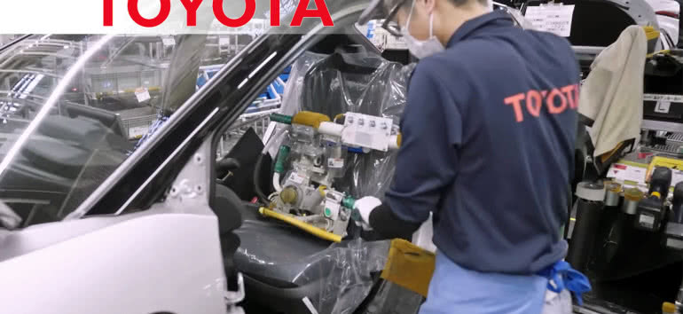 Toyota zainwestuje 2 bln jenów w łańcuch dostaw, EV i SDV 