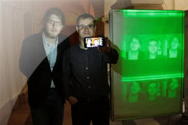 Na Politechnice Warszawskiej powstaje laserowy projektor do smartfonów 