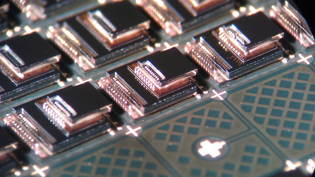 STMicroelectronics razem z ULVAC i agencją A*STAR opracują układy MEMS