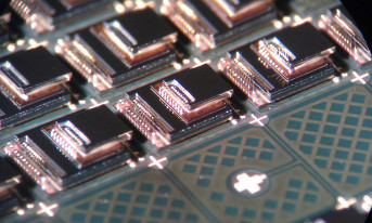 STMicroelectronics razem z ULVAC i agencją A*STAR opracują układy MEMS