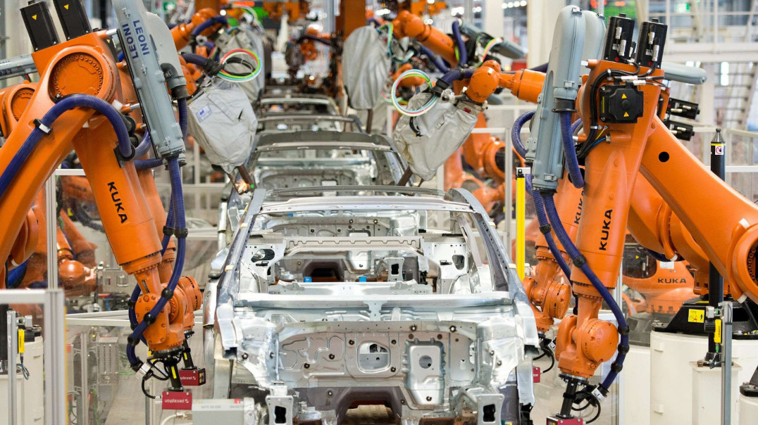 Volkswagen wstrzymał linie produkcyjne z powodu braku chipów