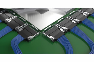 Niskoprofilowe złącza kabel-płytka z możliwością montażu pod elementami chłodzenia