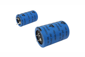 Kondensatory snap-in serii 193 PUR-SI w wersjach o napięciu znamionowym 550 V i 600 V