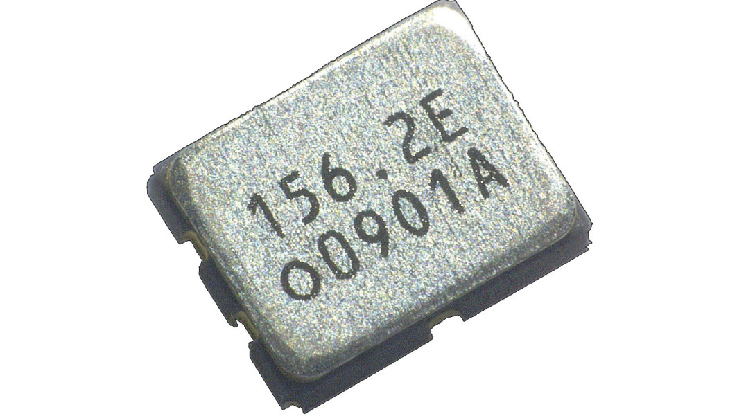 Oscylatory SPXO 25...500 MHz o małym błędzie jitteru