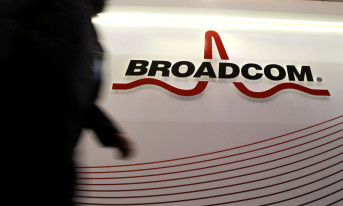 Broadcom oferuje za Qualcomma 121 mld dolarów