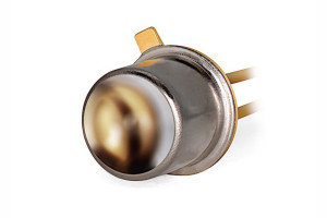 Soczewkowe wersje diod LED UVC OD-265-003 i OD-280-003 o kącie emisji 9°