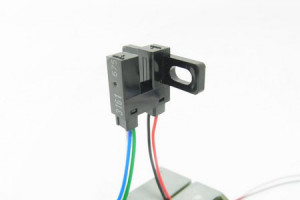 Detektory optyczne EE-SX1088 w wersji z kablem sygnałowym