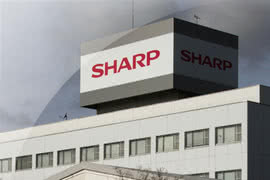 Hon Hai chce kupić Sharpa 