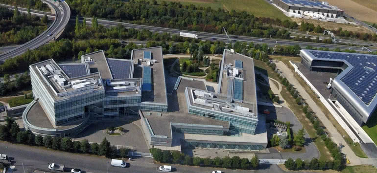 STMicroelectronics zbuduje we Włoszech nową fabrykę 