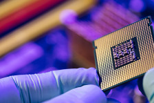 Możliwe zakłócenia dostaw WF₆ z Japonii mogą wpłynąć na produkcję półprzewodników
