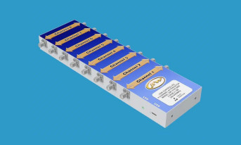 8-kanałowy tłumik programowalny na pasmo 200...6000 MHz z interfejsem USB
