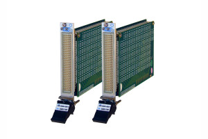 Pickering Interfaces Wysokonapięciowe dwubiegunowe matryce przełączające PXI 40-580 i 40-583 rozmiaru 32 x 8 i 64 x 4