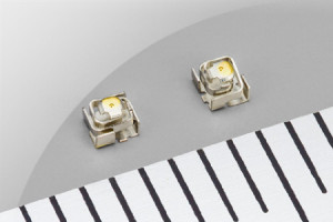 Miniaturowy kontakt sprężynowy MicroClip 1,4 x 1,4 mm o obciążalności 3 A