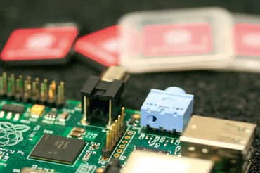 Raspberry Pi - Komputer osobisty za 35 dolarów 