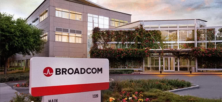 Firmy Apple i Broadcom zawarły umowę na produkcję chipów w USA 