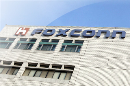 Foxconn chce do 2020 r. wybudować w Indiach 10-12 obiektów fabryczno-usługowych