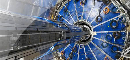 CERN wykorzysta polską technologię do pomiaru prędkości neutrin 
