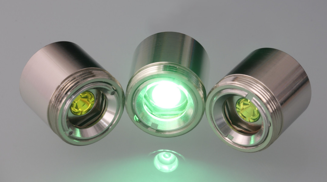 Moduł laserowy o dużej mocy i małej średnicy wiązki