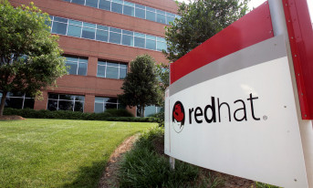 Za 34 miliardy dolarów IBM przejmie firmę Red Hat