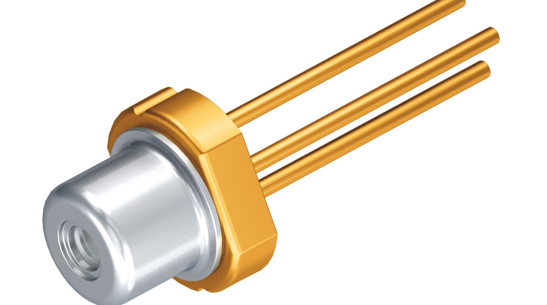 Zielona dioda laserowa o mocy 140 mW do zastosowań projekcyjnych w smartfonach