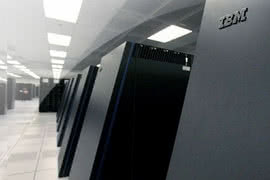 Superkomputer IBM’a  ponownie najszybszy na świecie 