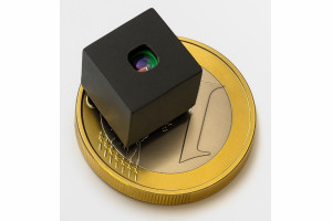 Miniaturowy moduł projekcyjny LBS do zastosowań w aplikacjach AR i motoryzacji