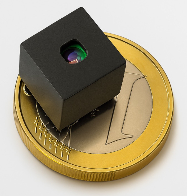 Miniaturowy moduł projekcyjny LBS do zastosowań w aplikacjach AR i motoryzacji