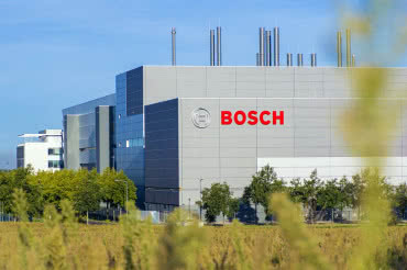 Bosch otworzy w czerwcu fabrykę chipów samochodowych 