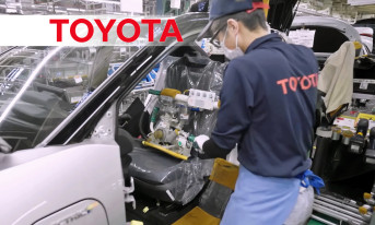 Toyota zainwestuje 2 bln jenów w łańcuch dostaw, EV i SDV