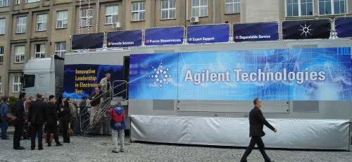 Mobilna wystawa sprzętu pomiarowego firmy Agilent Technologies 