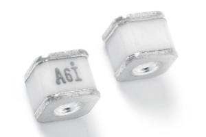 Ochronniki GDT 5 kA (8/20 µs) w obudowach prostopadłościennych 5,0 x 5,0 x 4,2 mm
