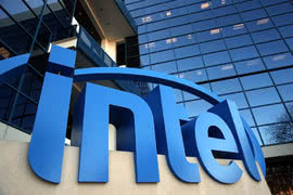 Intel ostrożnie wypowiada się o rozwoju rynku komputerów PC 
