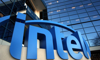 Intel ostrożnie wypowiada się o rozwoju rynku komputerów PC