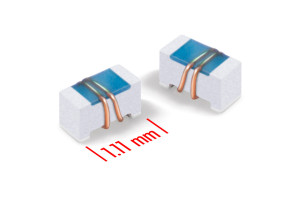 Cewki ceramiczne drutowe w obudowach rozmiaru 0402 o dobroci do 162 @ 2,4 GHz