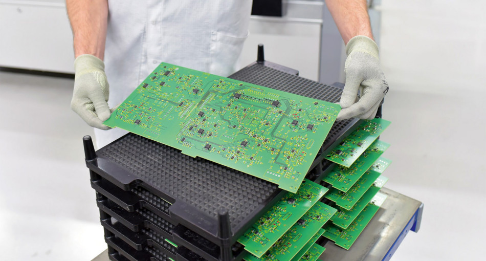 Drożeją materiały do produkcji PCB – rynek pod presją rosnącego zapotrzebowania na infrastrukturę AI
