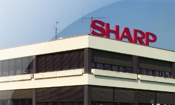 Sharp zaakceptował wartą 6,2 mld dolarów ofertę wykupu przez Hon Hai