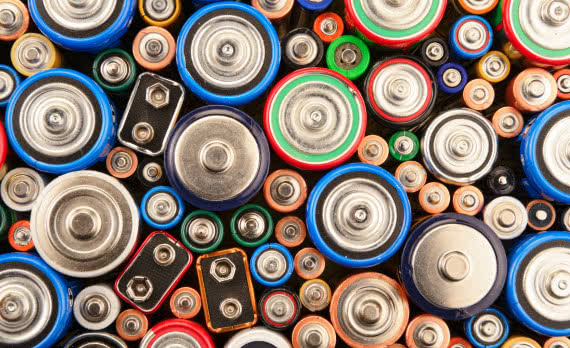 W 2025 roku dziennie zużywanych będzie 78 mln baterii 