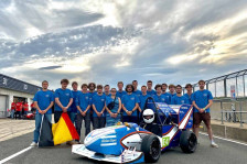Power Management PCB dla VUB Racing - zarządzanie zasilaniem w bolidzie Formula Student