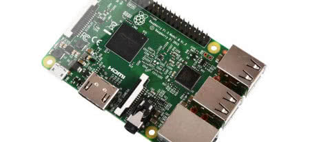 Raspberry Pi 3 ma 64-bitowy procesor i wbudowane Wi-Fi 