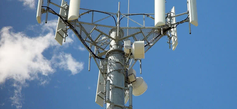 PEM równy 7 V/m może być przeszkodą dla sieci 5G 