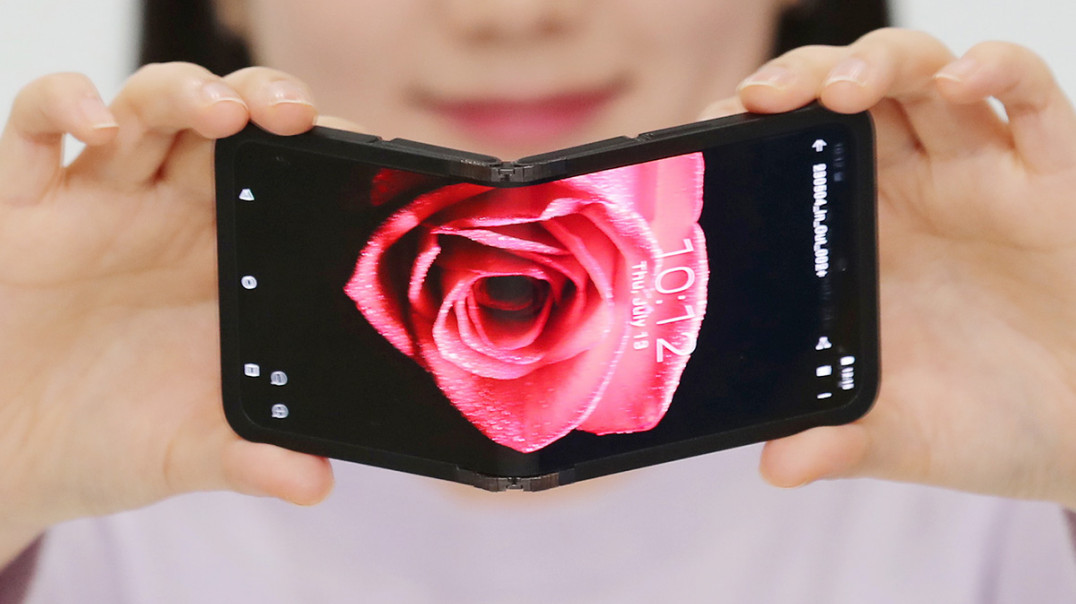 Samsung dostawcą składanych ekranów dla Apple