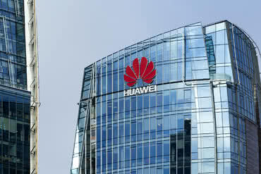 Huawei sprzedaje serwery z własnymi chipami