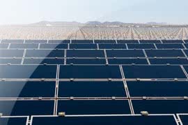Uruchomiono największą farmę słoneczną na świecie 