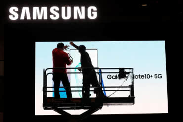 Samsung Display stara się o zwolnienie 700 inżynierów z kwartanny  
