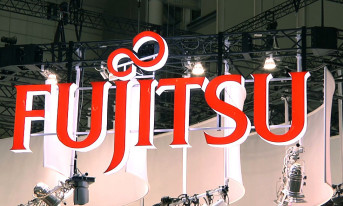 Lenovo zamierza przejąć komputerowy biznes Fujitsu
