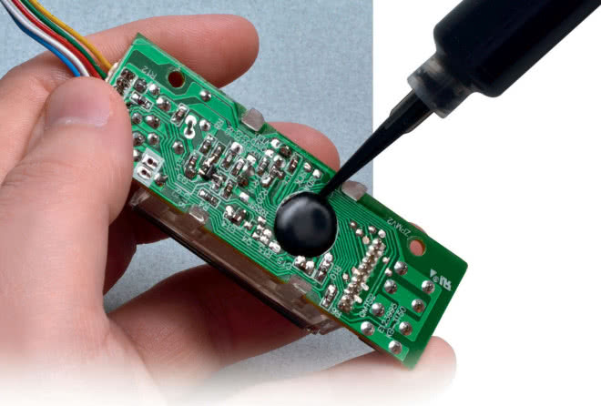Materiały do produkcji elektroniki – duży asortyment sprzyja zapewnianiu jakości