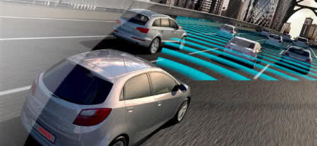 Technologia - pogorszy czy poprawi bezpieczeństwo na drogach? 