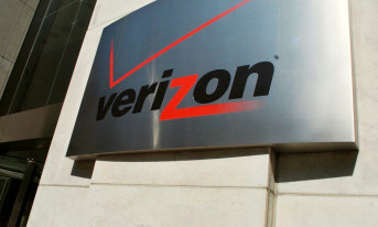 Verizon chce miliardowego obniżenia ceny za Yahoo