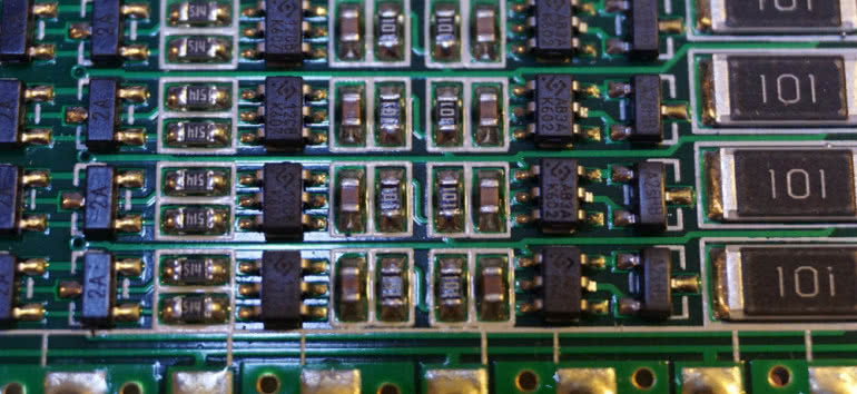 Firmy specjalizujące się w układach MOSFET oczekują dalszego wzrostu zamówień 