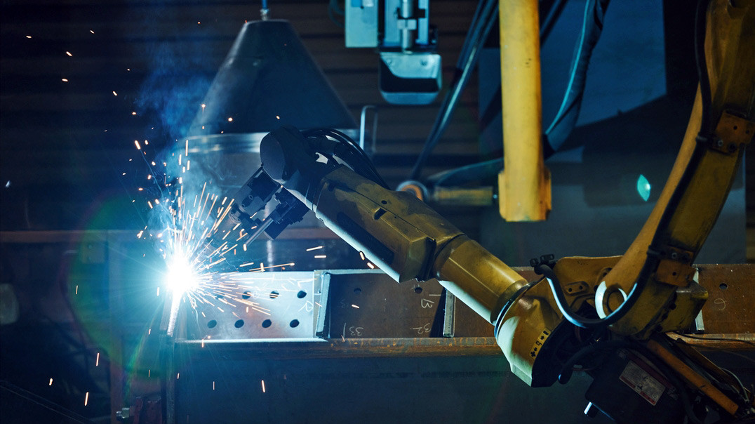 Zrobotyzowane spawanie laserowe - przewaga technologiczna, którą możesz wdrożyć w 7 dni